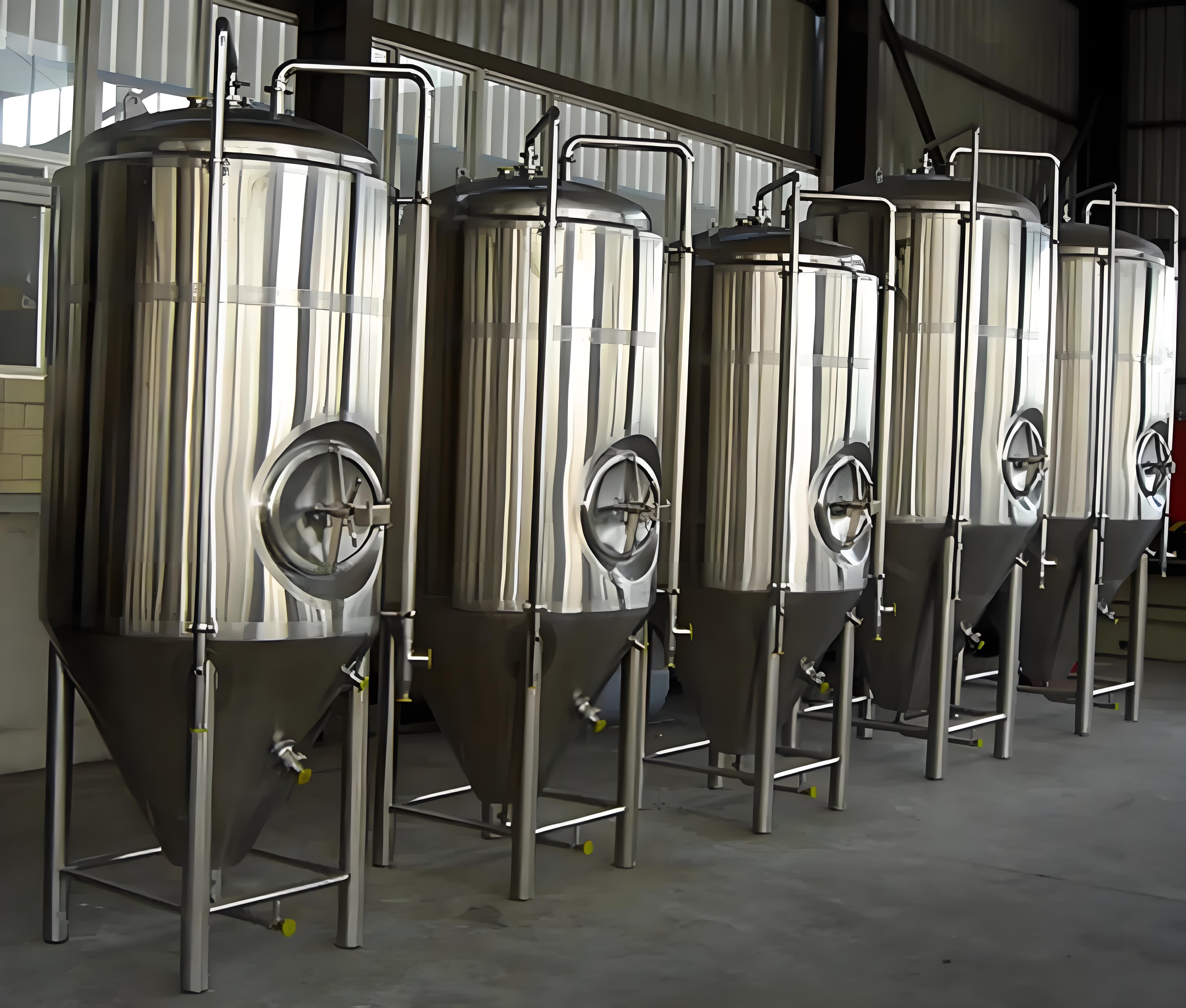 不銹鋼大料倉 不銹鋼大料倉