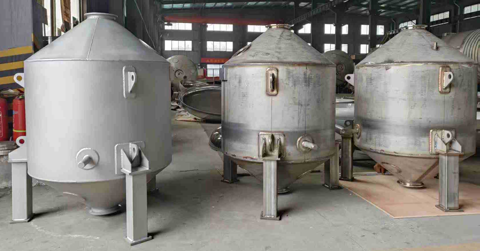 不銹鋼移動(dòng)罐